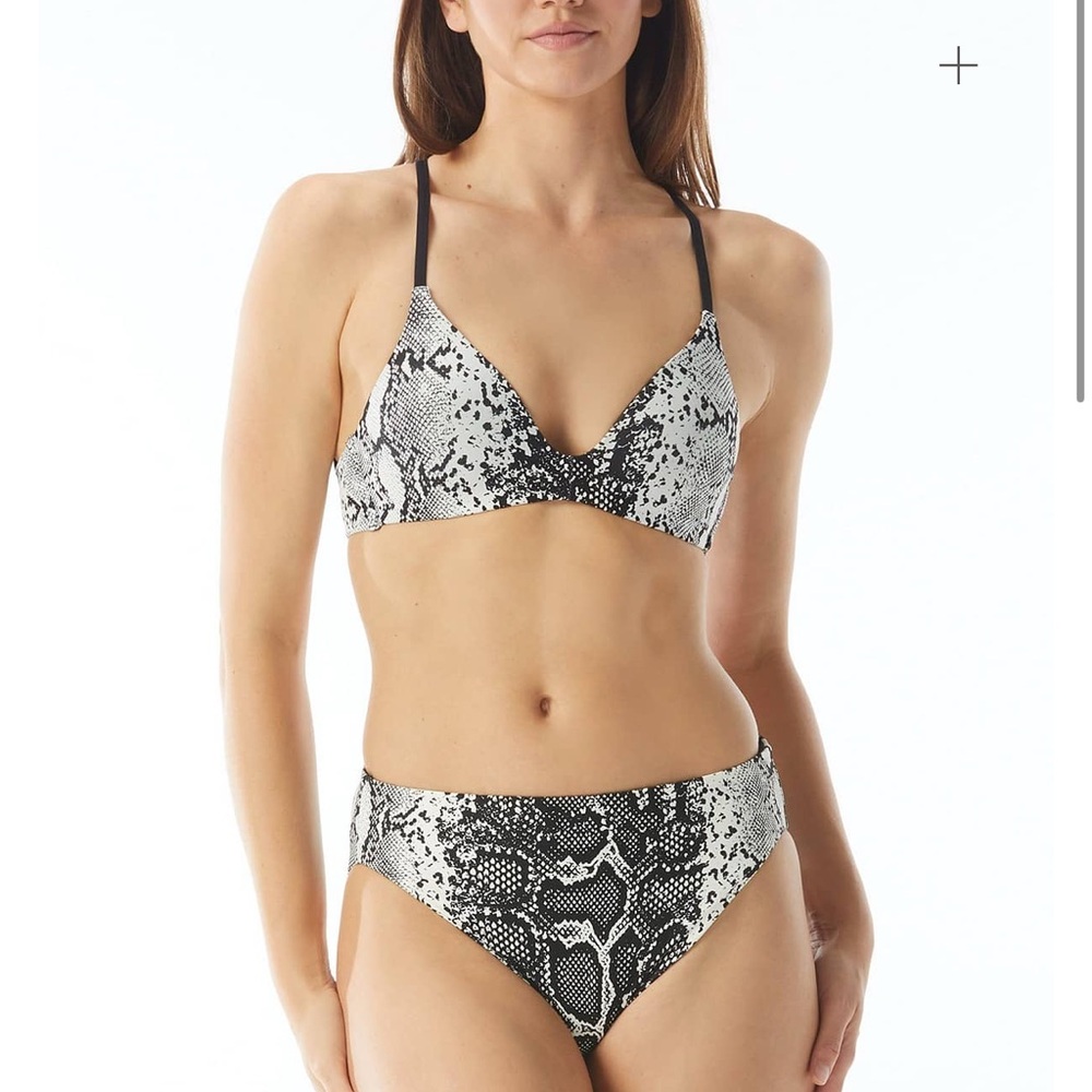 New with tags Vince Camuto Women's
Snakeskin Printed Strappy-Back Bikini